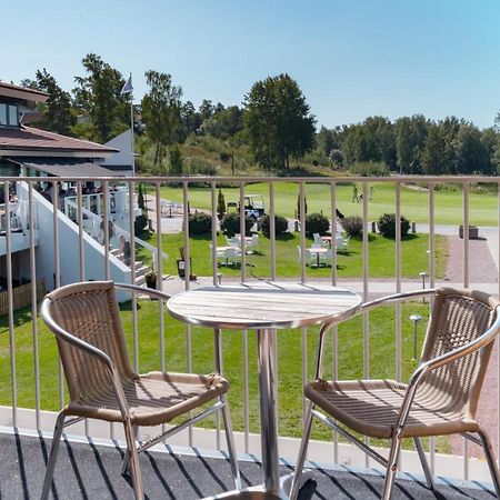 First Hotel Lindoe Park Vallentuna Eksteriør bilde