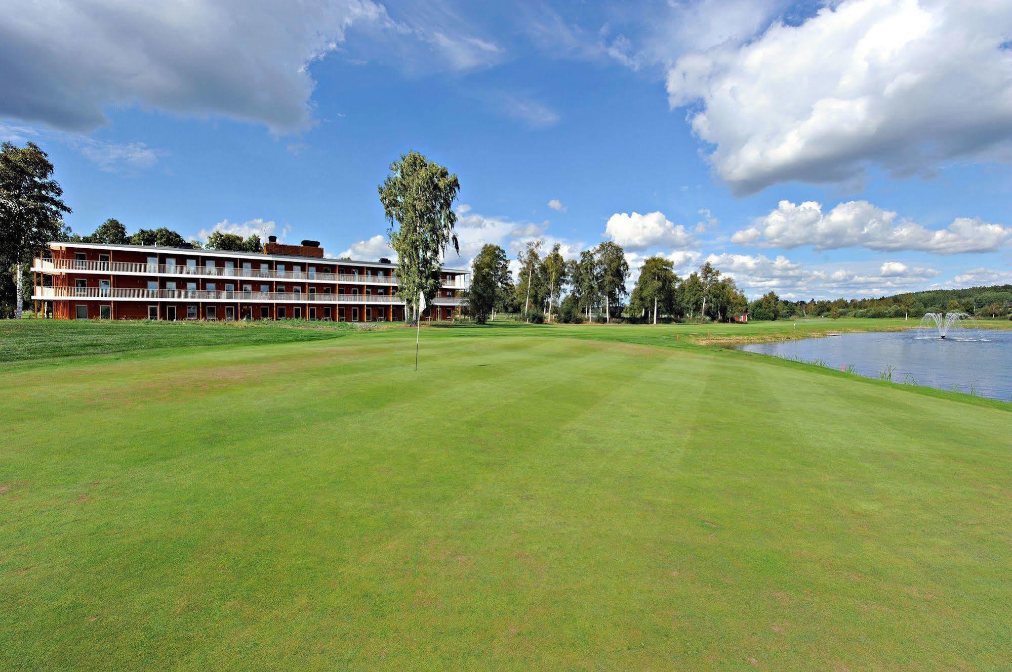 First Hotel Lindoe Park Vallentuna Eksteriør bilde